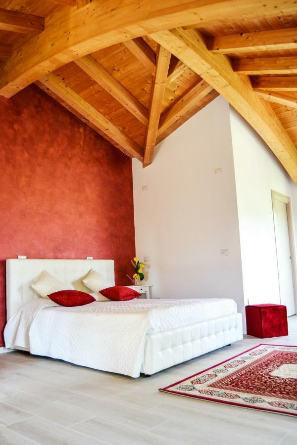 Bed and Breakfast Rama Relais Caprino Veronese Exterior foto